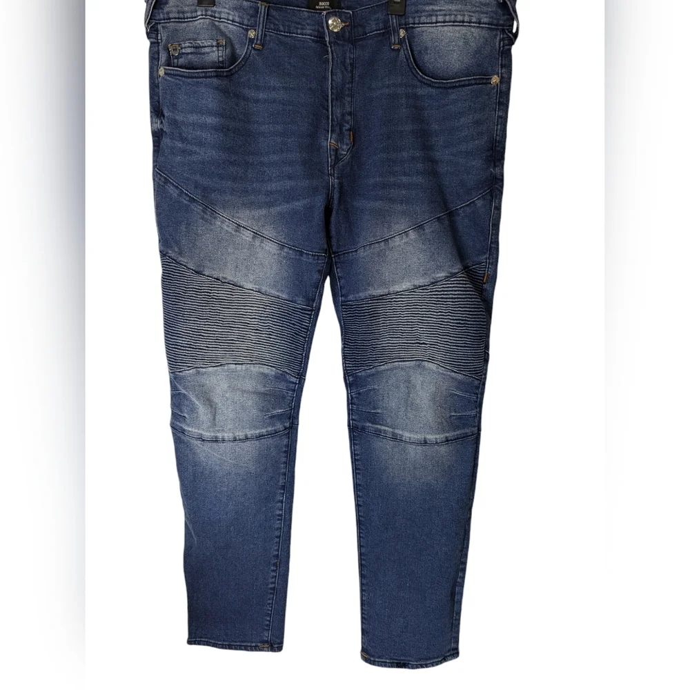 True Religion The Rocco Moto Skinny Jean...Size 40/32